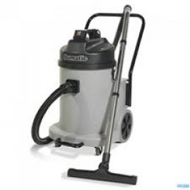 NDS900A NUMATIC SINGLE MOTOR FINE DUST VACUUM WITH POWER TOOL OUTLET 40LT